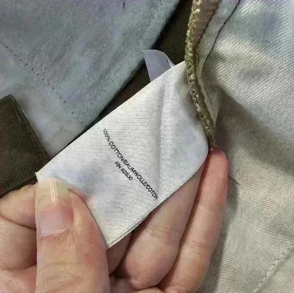 Mens Lands End khaki dress pants 35x30 - Picture 2 of 4